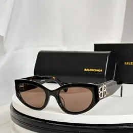 balenciaga aaa qualite lunettes de soleil s_1216764